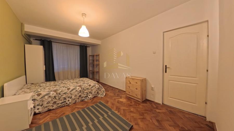 Apartament cu 3 camere decomandat, mobilat în Gheorgheni