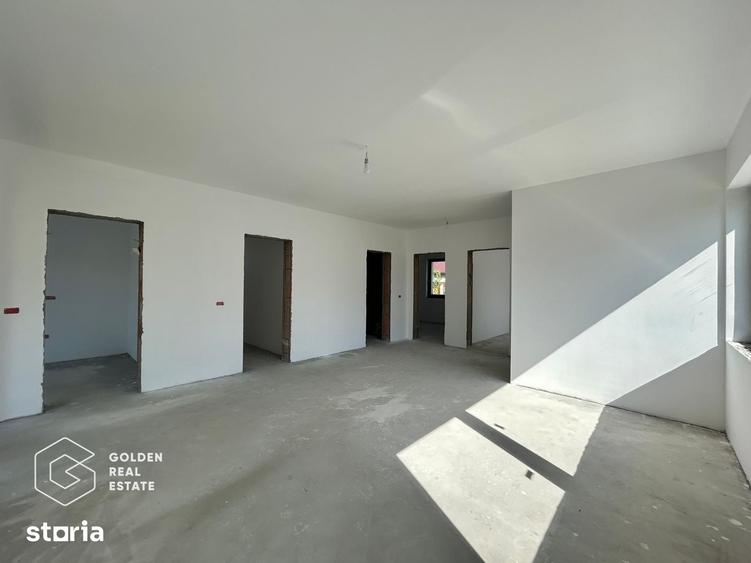 Casă cu 4 camere cu Teren 376 Mp în Vladimirescu