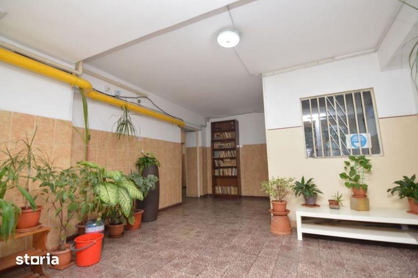 Garsonieră semidecomandată în Titan