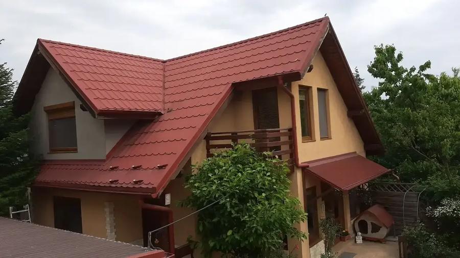 Casă individuală cu 3 camere cu Canalizare în Vest