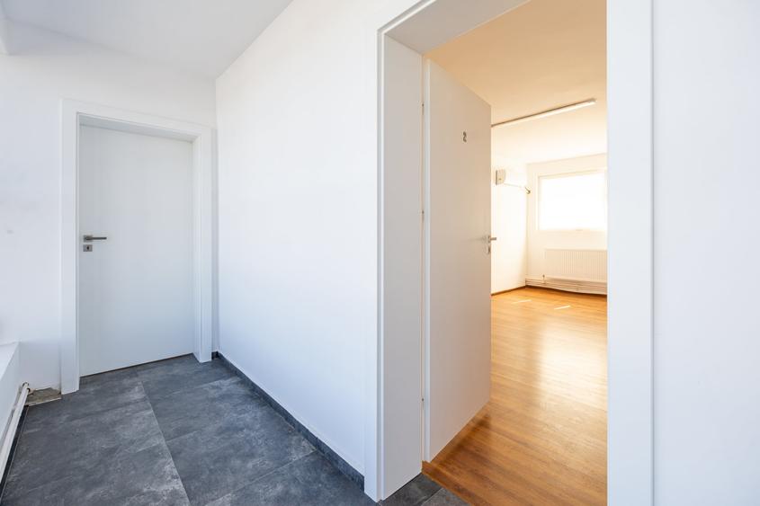 Birou, de 20.469999313354 mp, în Mehala