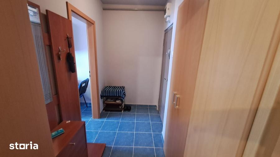 Apartament cu 2 camere semidecomandat în Săsar
