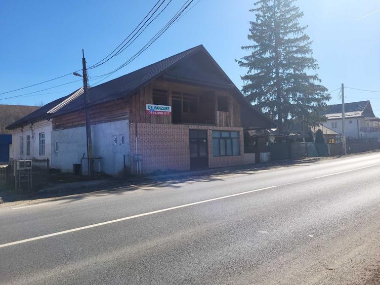 Spațiu comercial, de 427 mp, în Bălțătești