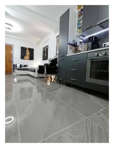 Apartament cu 2 camere semidecomandat în Vitan