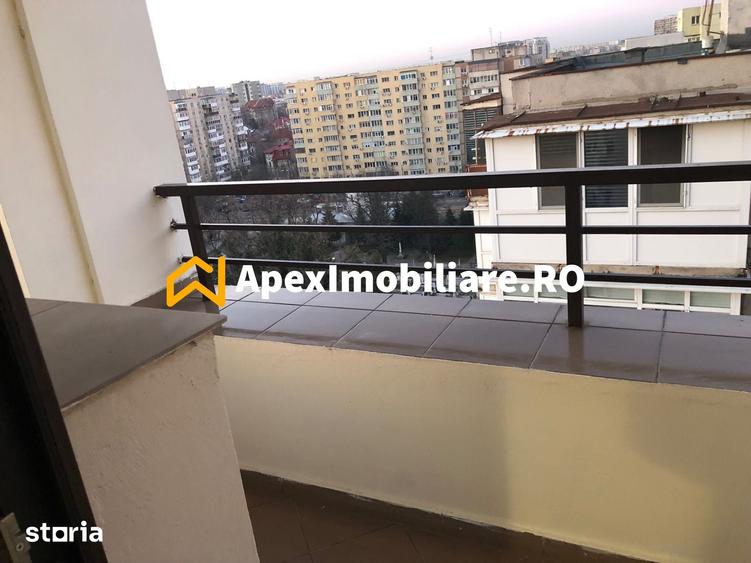 Apartament cu 2 camere semidecomandat în Centrul Istoric