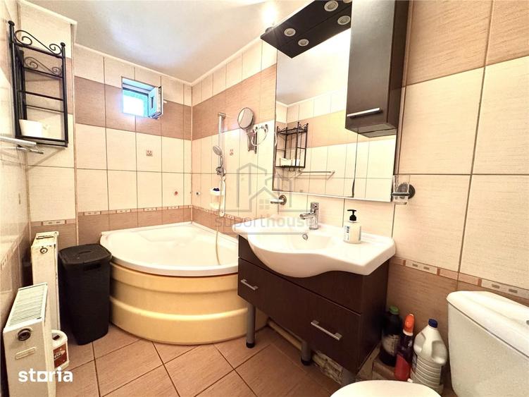 Apartament cu 3 camere decomandat în Cantacuzino