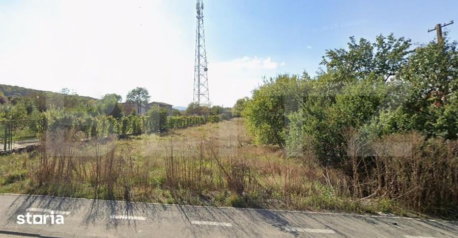 Teren de 950 mp, în Central