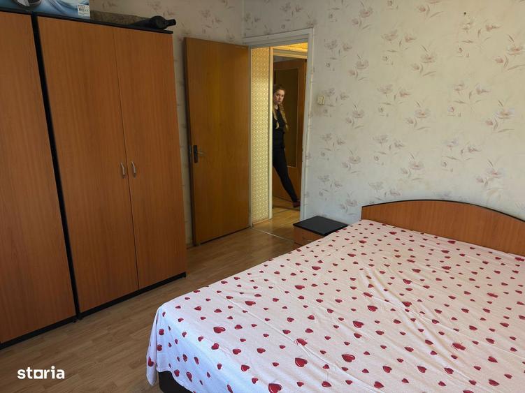 Apartament cu 2 camere nedecomandat în Universitate