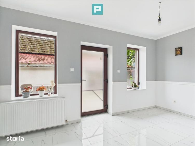 Casă cu 4 camere cu Teren 720 Mp în Variaș