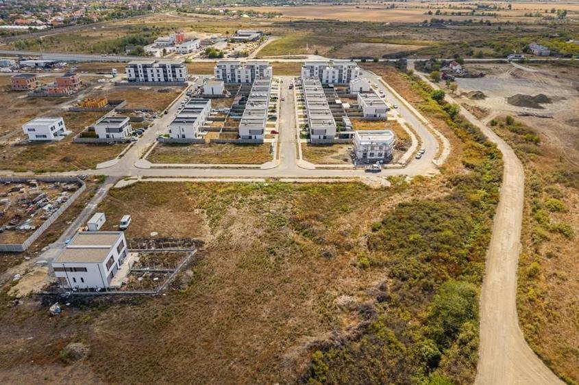 Teren Construcții intravilan de 440 mp, în Mehala