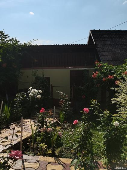 Casă cu 4 camere în Sărmășel