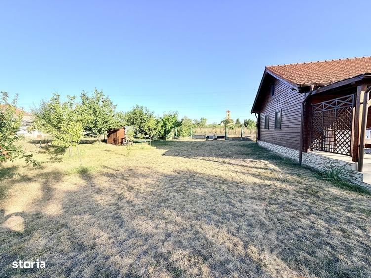 Casă cu 3 camere în Turnu