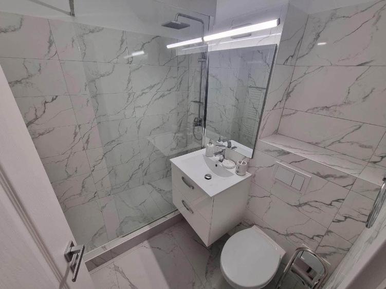 Apartament 2 camere de închiriat complet renovat pe termen lung 600€ - 5