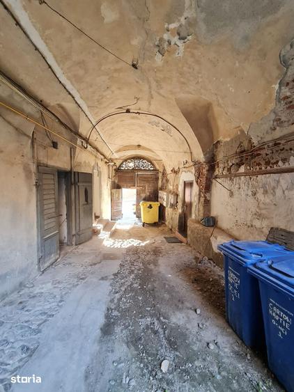 Casă cu 1 camere cu Teren 50 Mp în Central