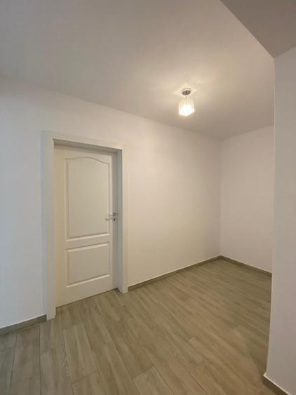 Apartament cu 2 camere decomandat în Giroc