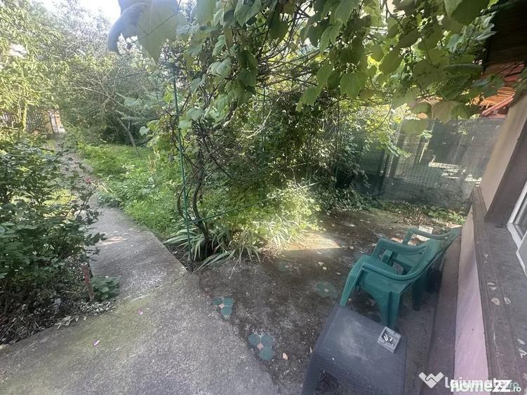 Casă cu 5 camere cu Teren 473 Mp în Central