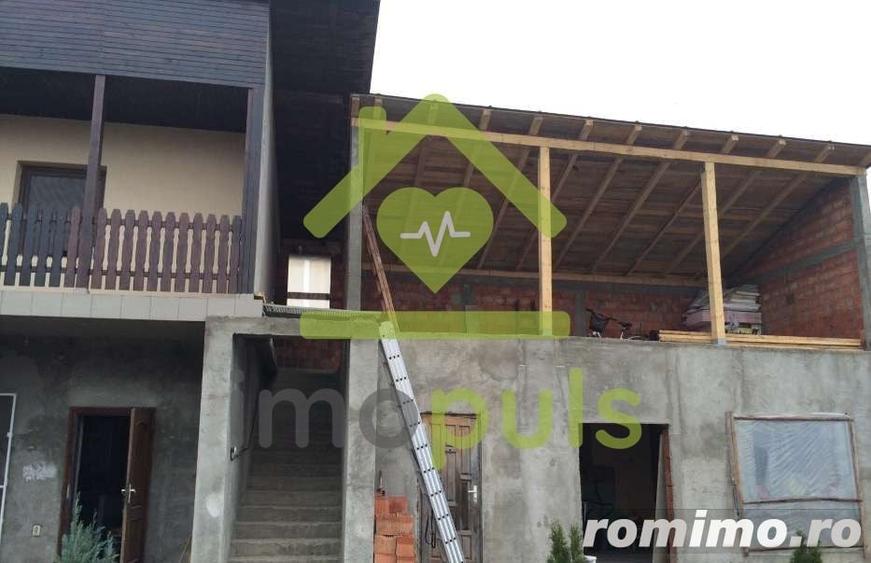 Casă cu 8 camere cu Teren 1780 Mp în Utvin