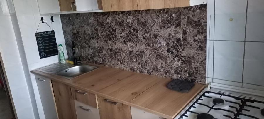 Apartament decomandat în Apărătorii Patriei