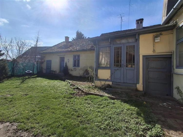 2 Apartamente la casa pivnita garaj in Cisnadie - 27