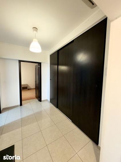 Apartament cu 2 camere decomandat, mobilat în Tei