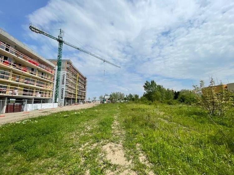 Teren Construcții intravilan de 9055 mp, în Sisești