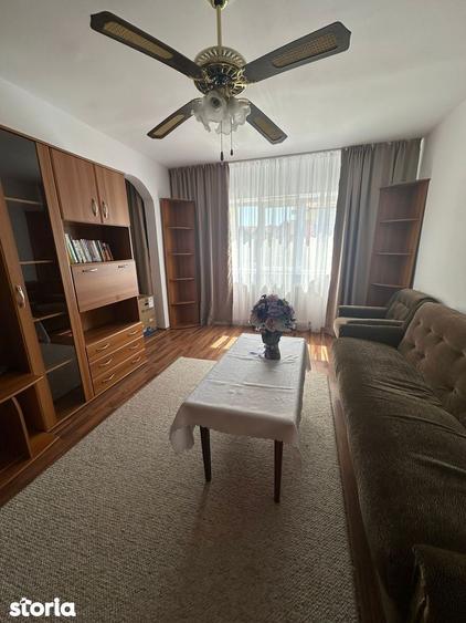 Apartament cu 2 camere decomandat, mobilat în Eroilor