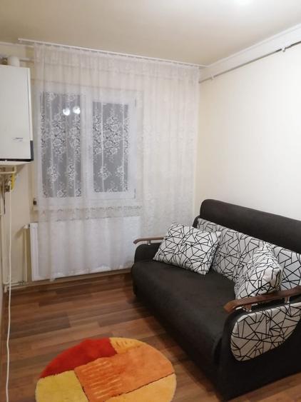 Garsonieră decomandată în Țerova