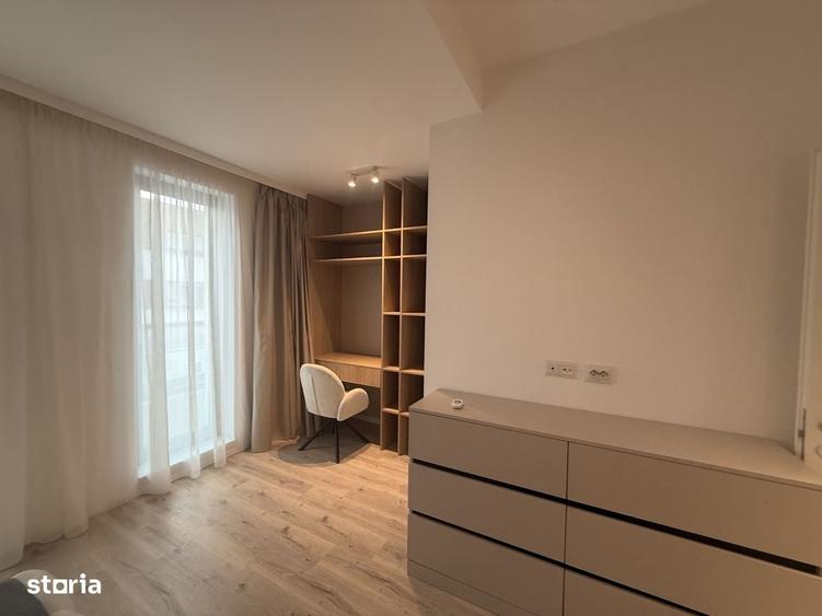 Casă cu 4 camere în Dobroești