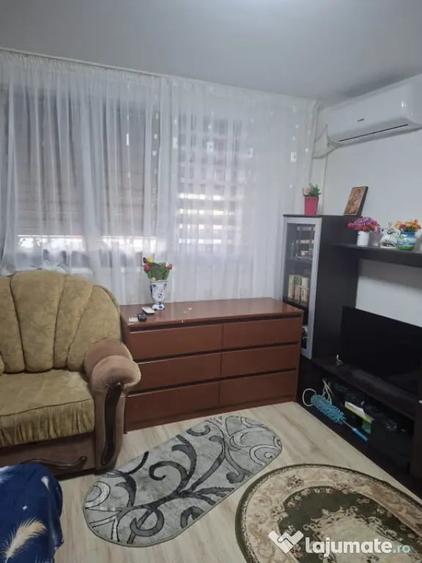 Garsonieră decomandată în Valea Rosie