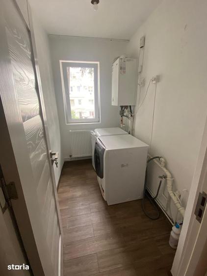Apartament cu 3 camere în Micro 6