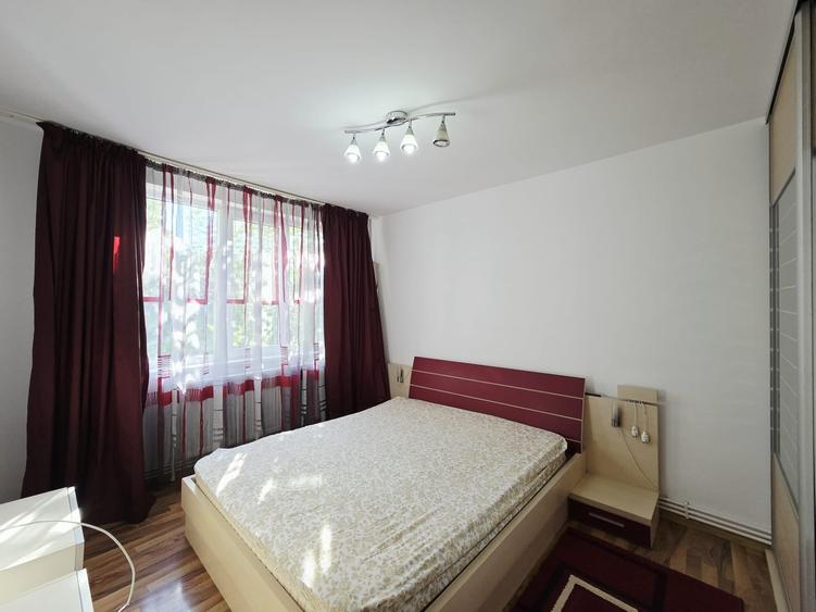 Apartament cu 2 camere semidecomandat în Micro 19