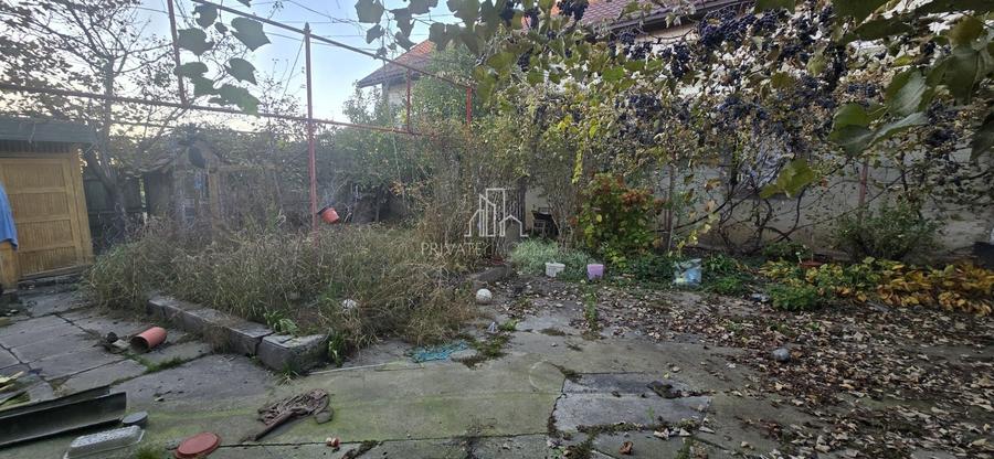 Casă individuală cu 4 camere cu Teren 403 Mp în Central