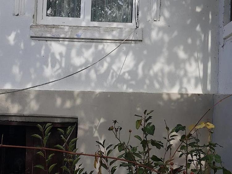 Casă individuală cu 4 camere cu Teren 1514 Mp în Goiești