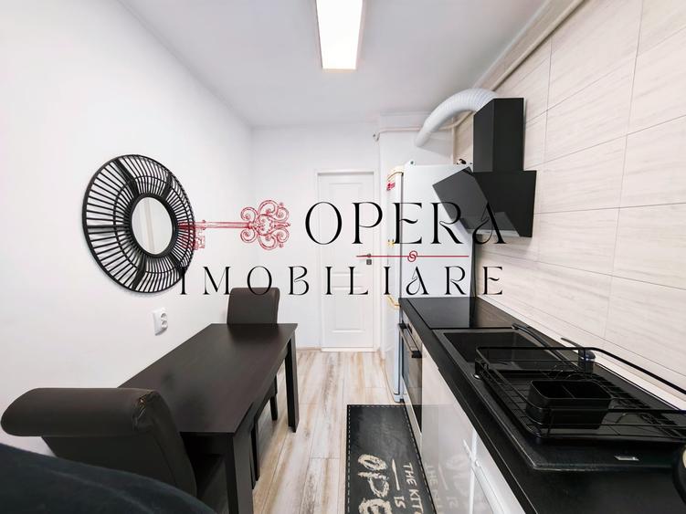 Apartament cu 3 camere nedecomandat, mobilat în Podu Roș
