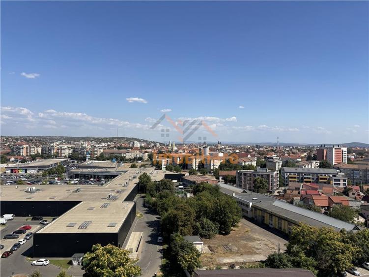Apartament cu 3 camere decomandat în Iosia