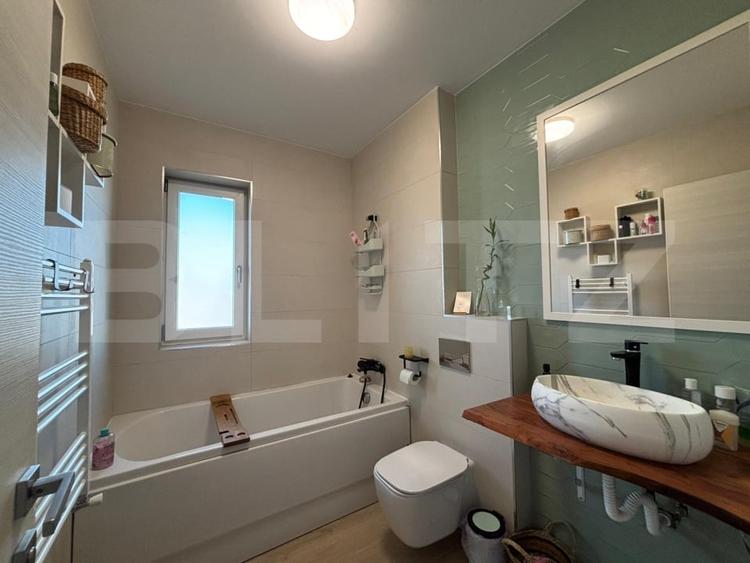Apartament cu 3 camere decomandat, mobilat în Lăpuș Argeș