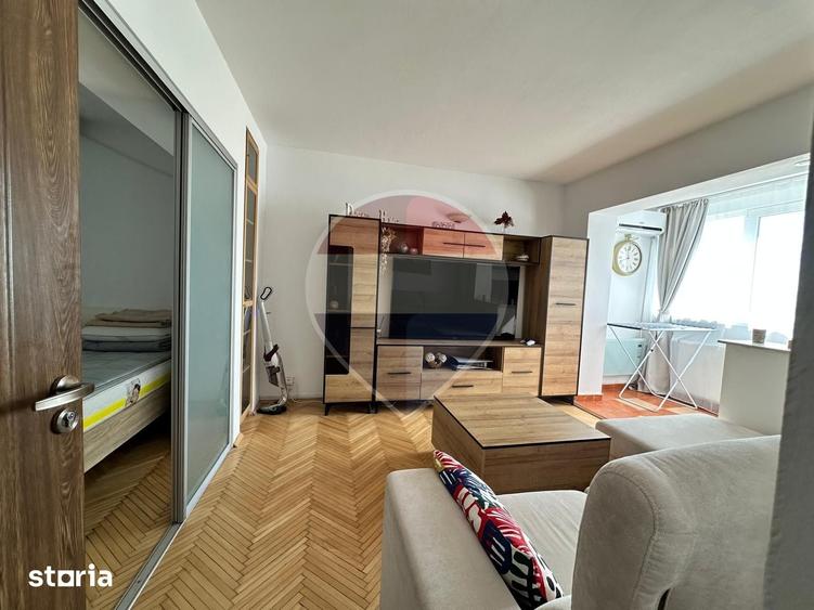 Apartament cu 2 camere în Titan — fotografia 1