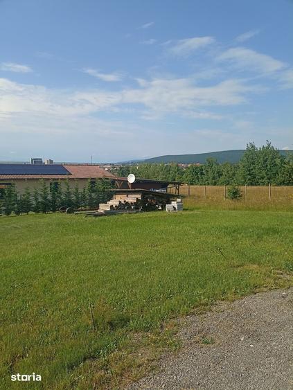 Teren de 1000 mp, în Central