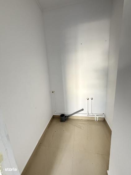 Spațiu comercial, de 120 mp, în Central