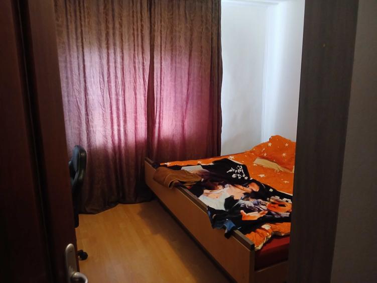 Apartament cu 2 camere decomandat în Exterior Vest