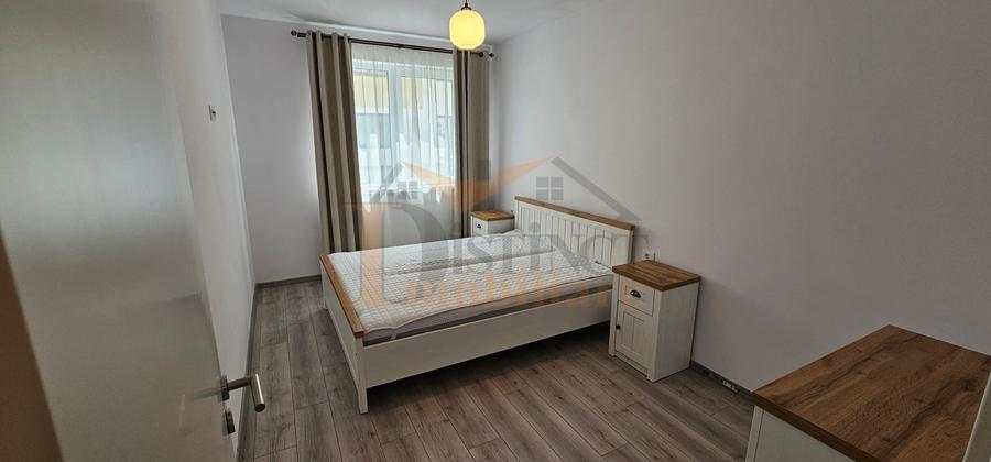 Apartament cu 3 camere decomandat în Bartolomeu