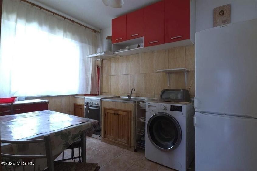 Tomis Nord - Badea Cartan, apartament cu 3 camere, decomandat, etaj 3! - 10