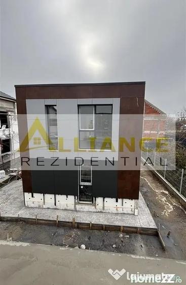 Vila 4 camere de vanzare || aproape de Primarie || campu... - 2