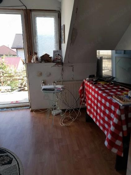 Casă individuală cu 5 camere cu Canalizare în Lumina