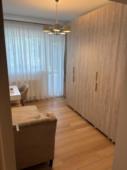 Apartament cu 4 camere decomandat în Copou