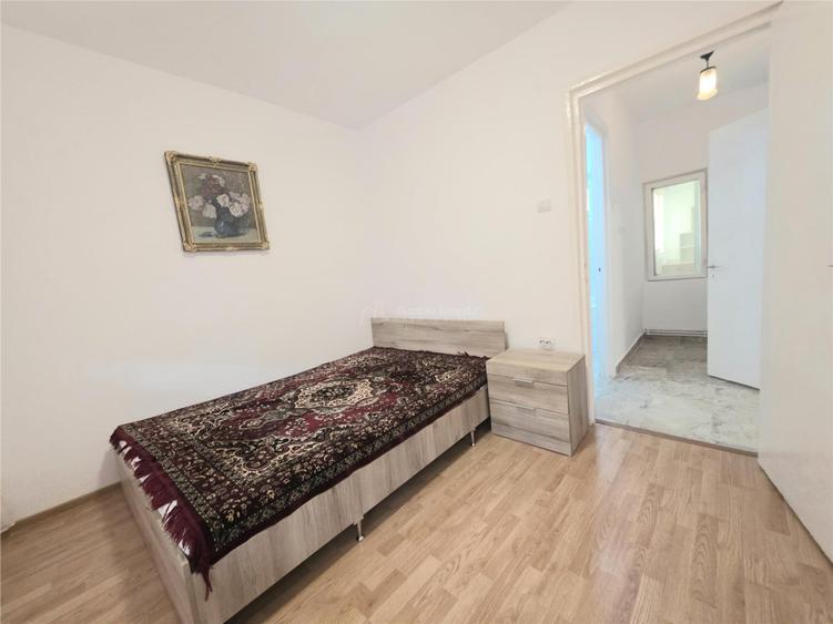 Apartament cu 2 camere semidecomandat în Unirii Nord