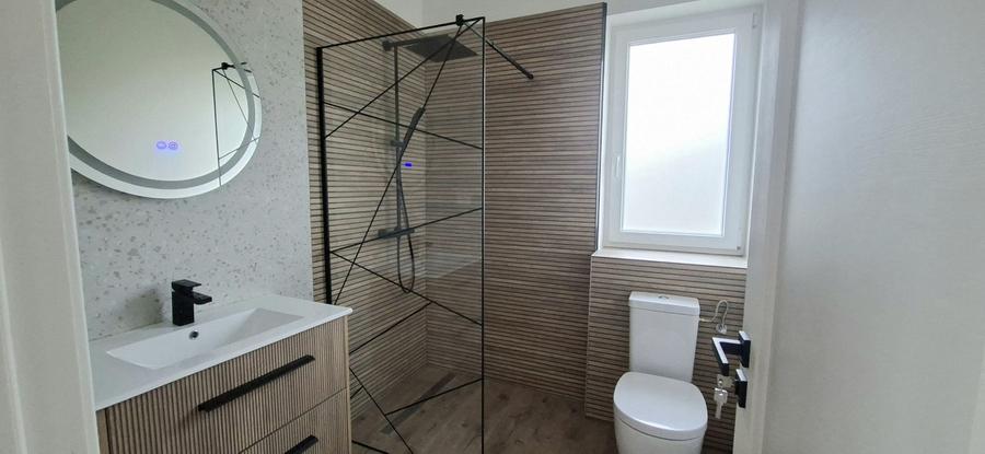 Duplex cu 4 camere cu Canalizare în Dumbrăvița