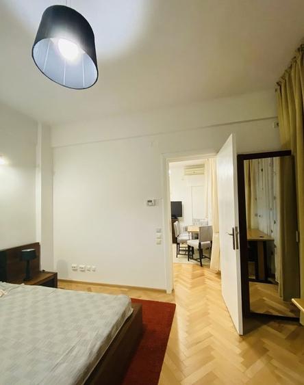 Apartament cu 2 camere semidecomandat, mobilat în Calea Victoriei