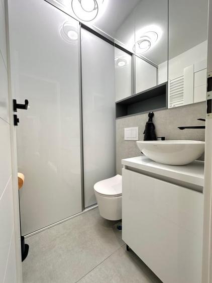 Apartament 4 camere complet renovat- Amenajat lux- Pozitie excelenta - 16