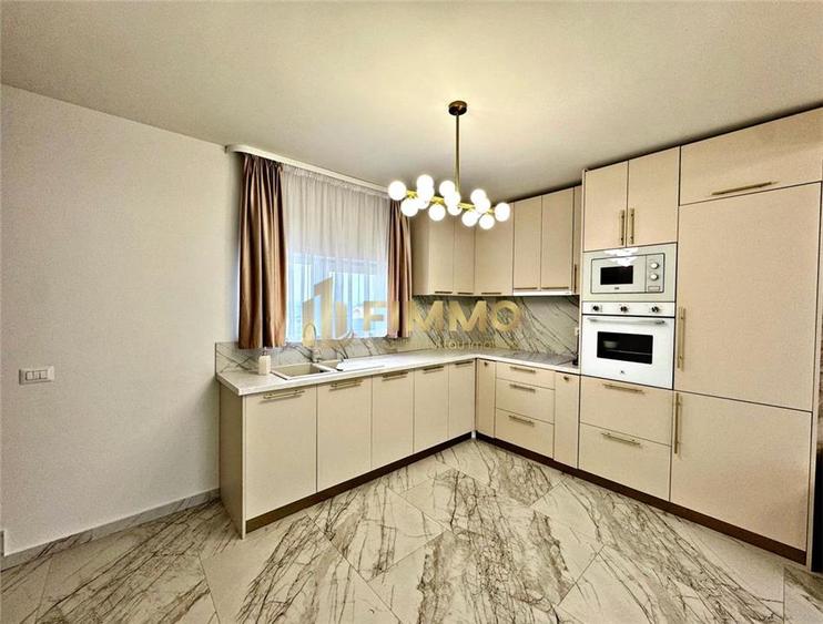 Duplex cu 3 camere cu Teren 100 Mp în Est